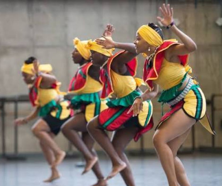 Dance Moves That Bring Joy to Everyday Life